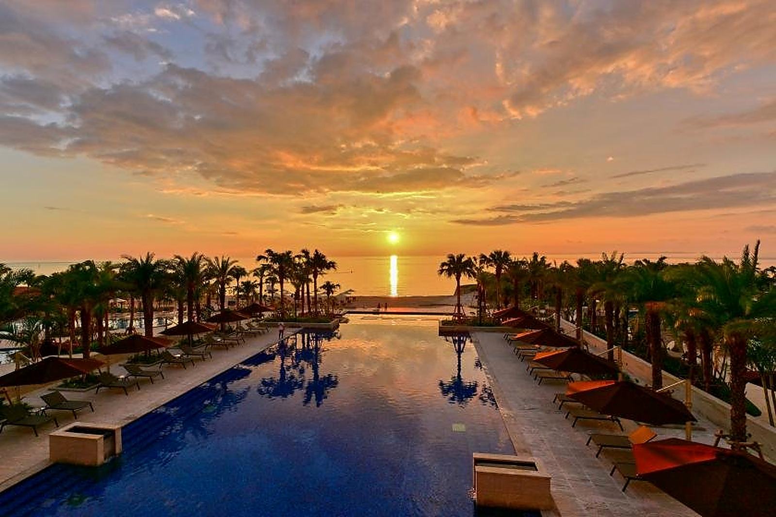 Sunset Pool
